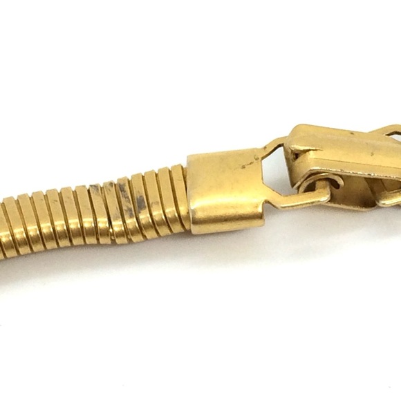 VINTAGE OMEGA COLLAR NECKLACE 80S 90S BRUSHED GOLD TONE CLEOPATRA - Picture 12 of 12